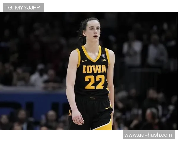 文班赞克拉克大学表现令人敬畏男女篮球场上她的表现令人惊叹不已