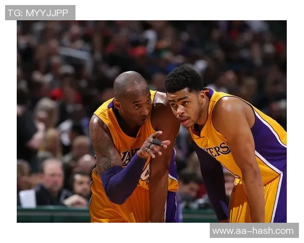 库兹马回忆初次与科比共进晚餐的震撼瞬间如同摩西分红海般神圣