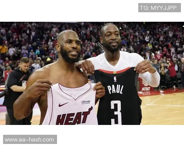 韦德回忆保罗被裁时在生日会感慨对兄弟的担忧与支持不曾改变 韦德回忆保罗被裁时在生日会感慨对兄弟的担忧与支持不曾改变